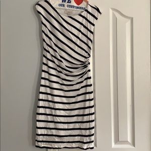 Women’s White and Navy stripes dress